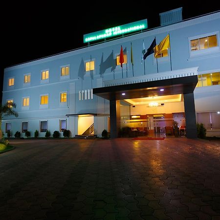 Pollāchi Hotel Gopalapuram International מראה חיצוני תמונה
