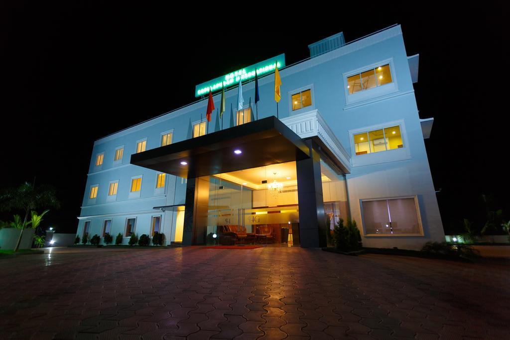Pollāchi Hotel Gopalapuram International מראה חיצוני תמונה
